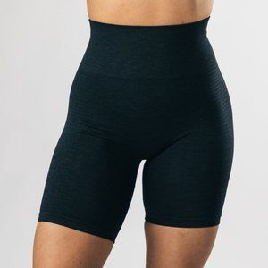 Alphalete SEAMLESS BIKER SHORTS